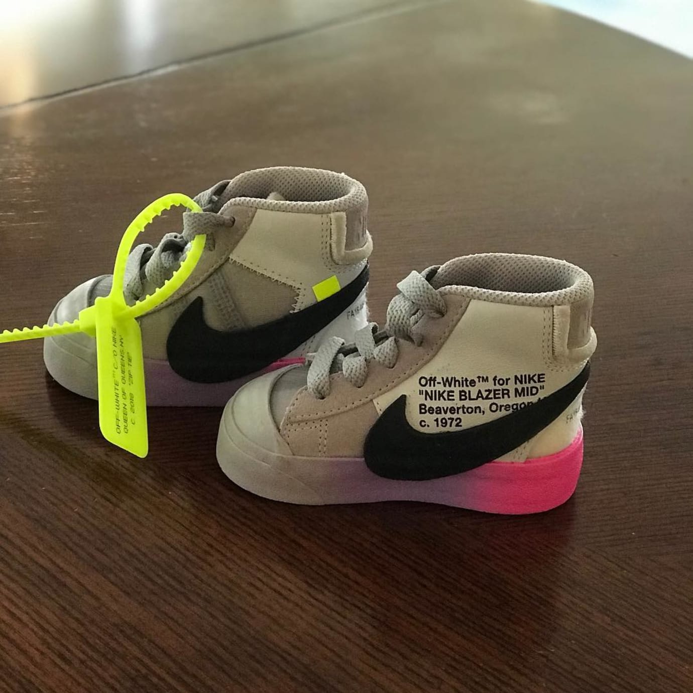 Off white blazer best sale serena williams release date