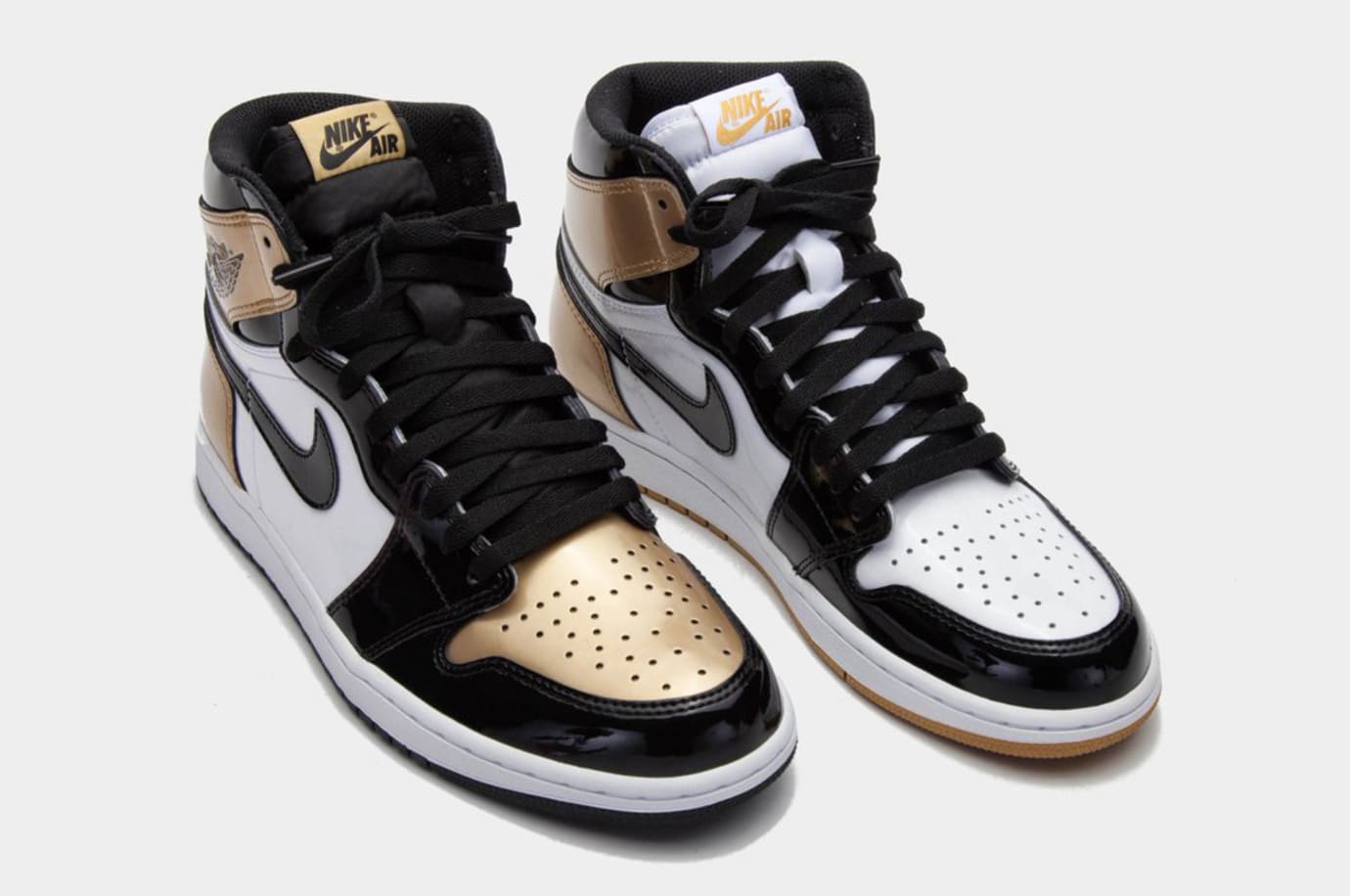 Gold top 3 jordan