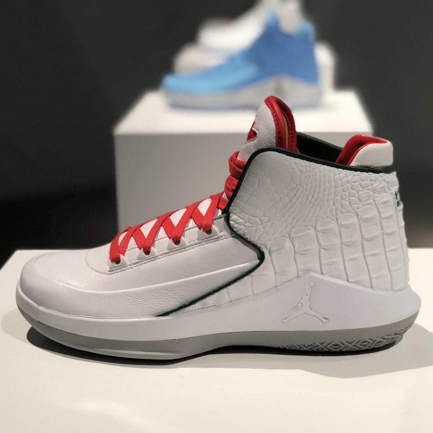 Air Jordan 32 Nrg Italy Leather Release Date Aj5981 163 Main Sole Collector