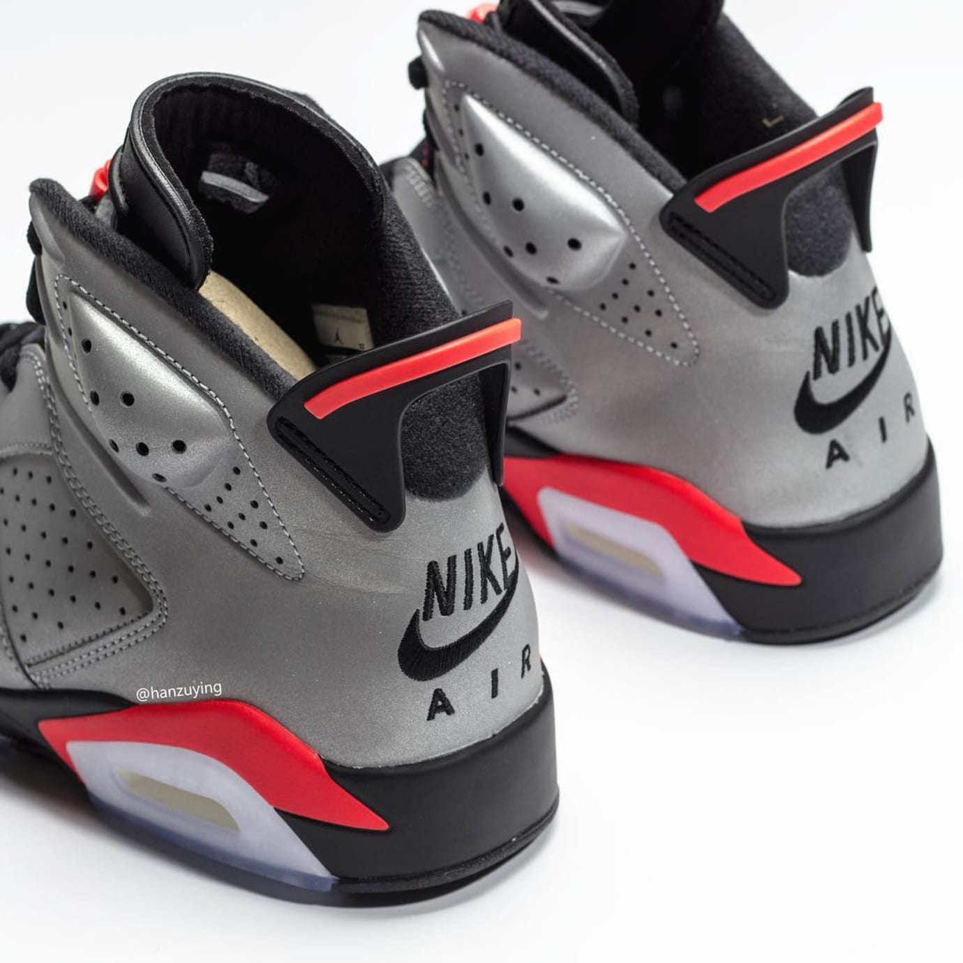 jordan retro 6 celestes Cinosural International School