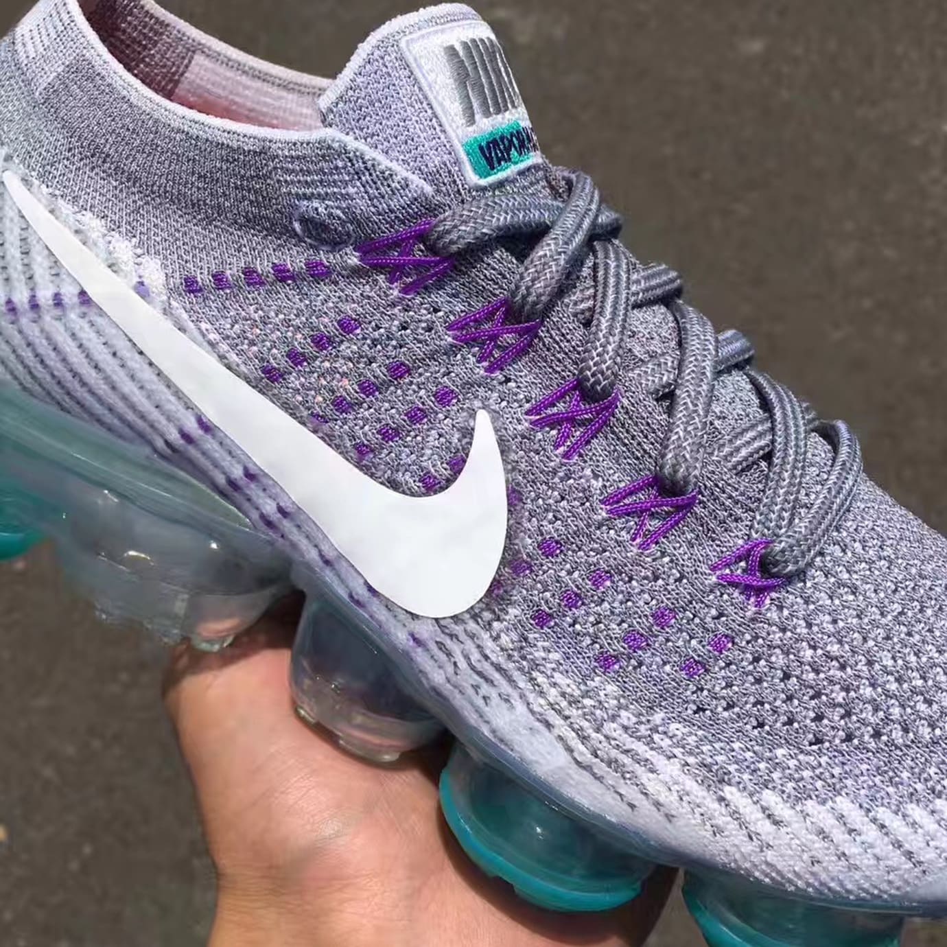 nike air vapormax evo hyper grape