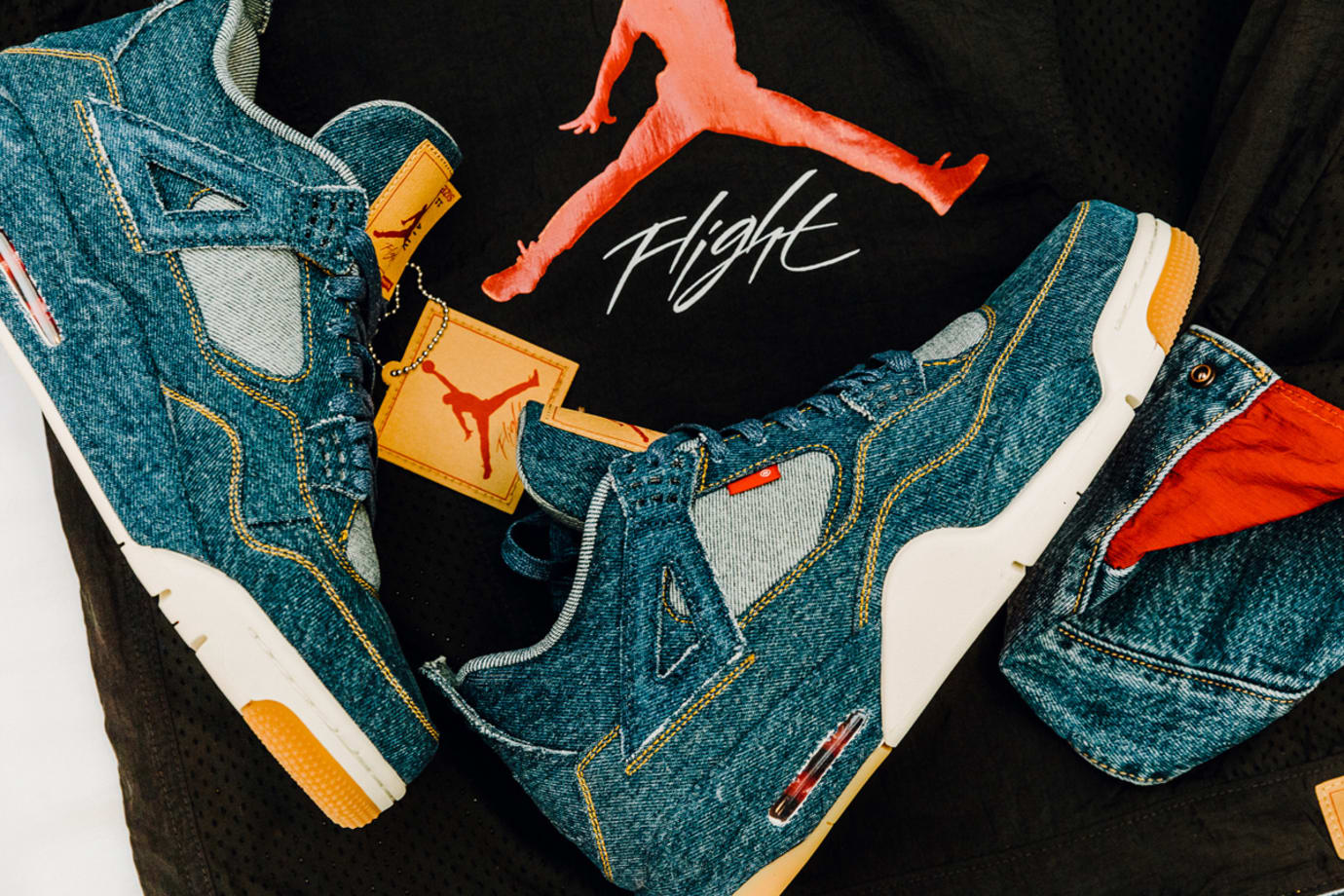 aj 4 levis