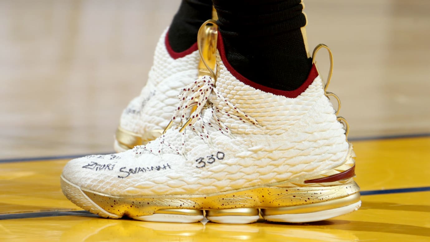 nike lebron 15 white and gold