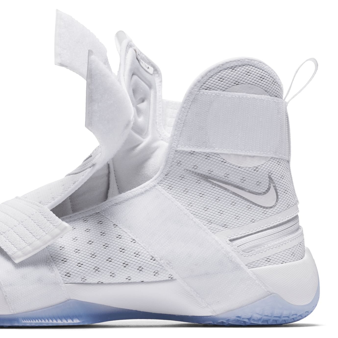 Nike lebron soldier 10 flyease men's basketball shoe clearance