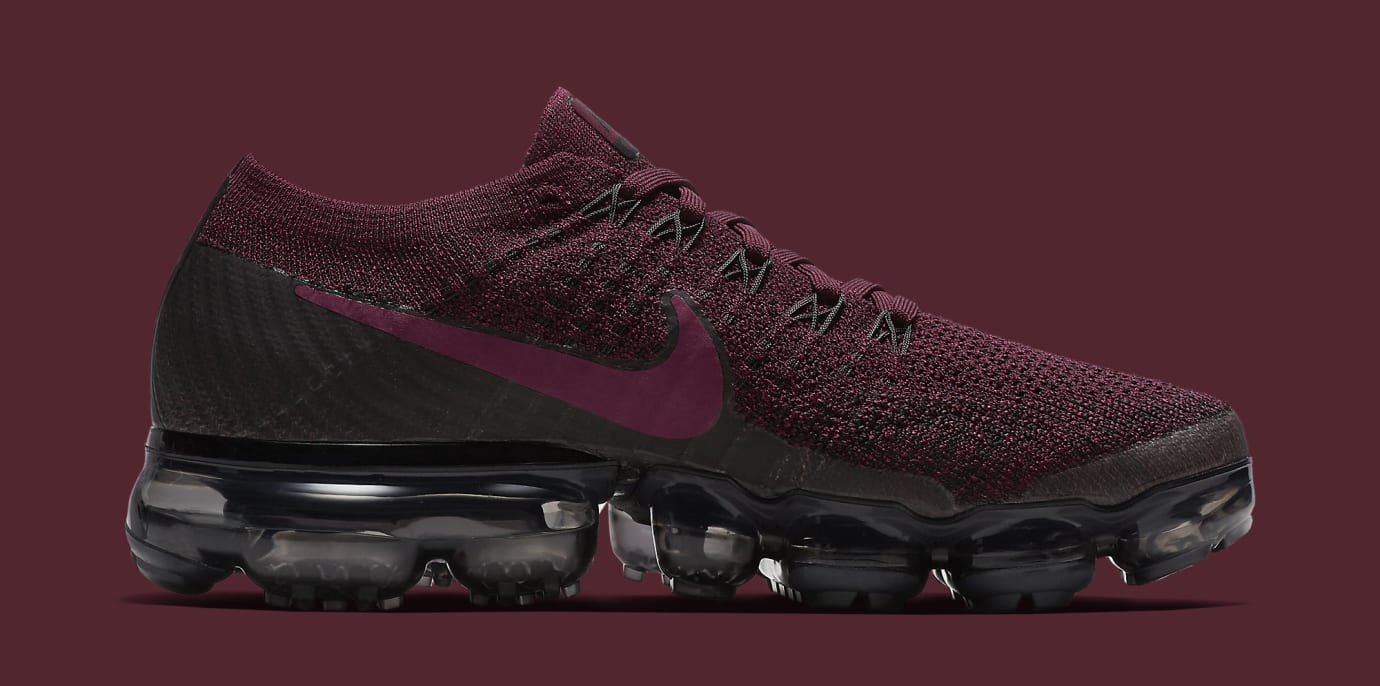 nike vapormax berry purple