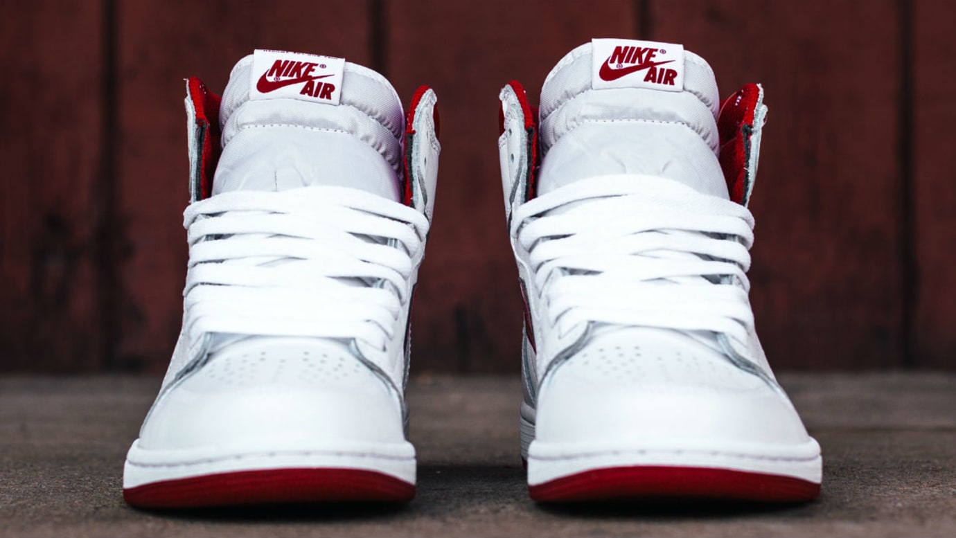 jordan 1 metallic toe