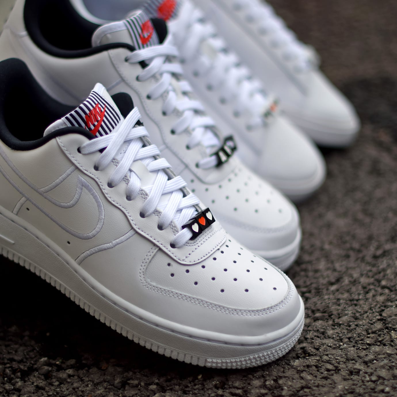 air force 1 with heart