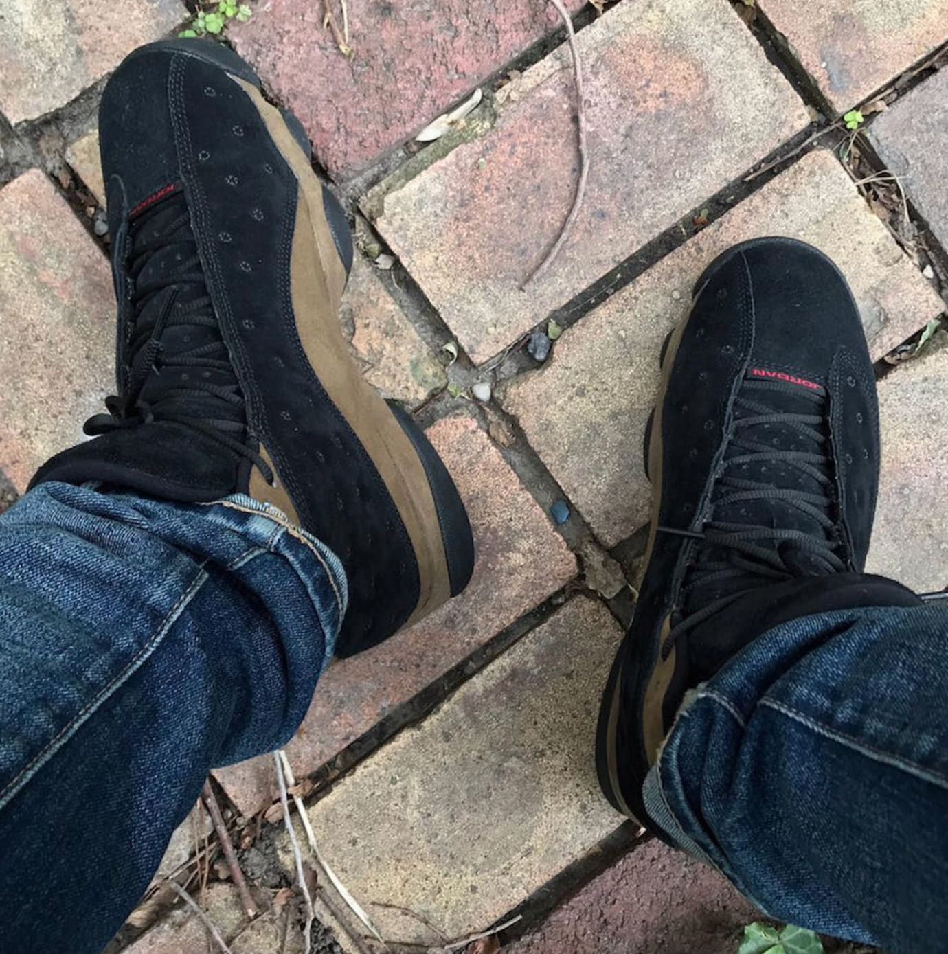 black and olive green jordans 13