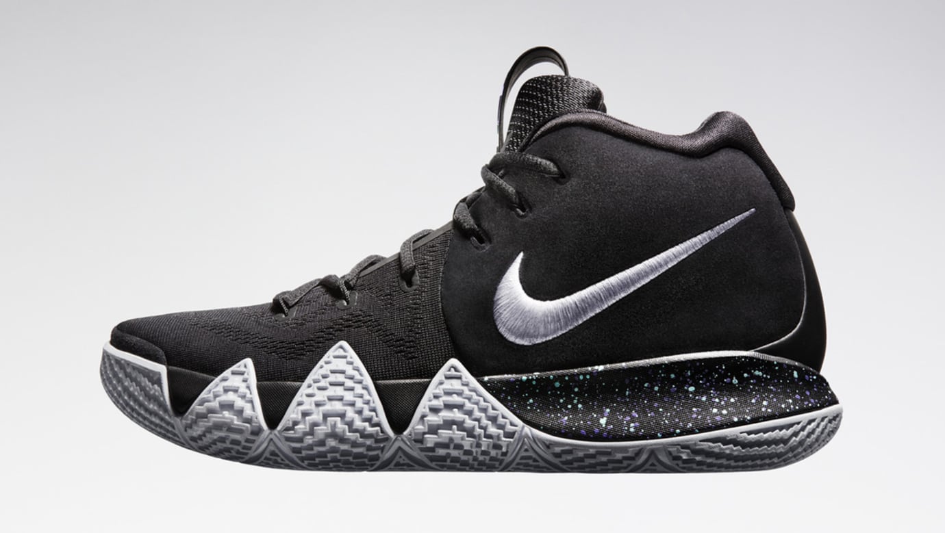 kyrie 4 shoes black