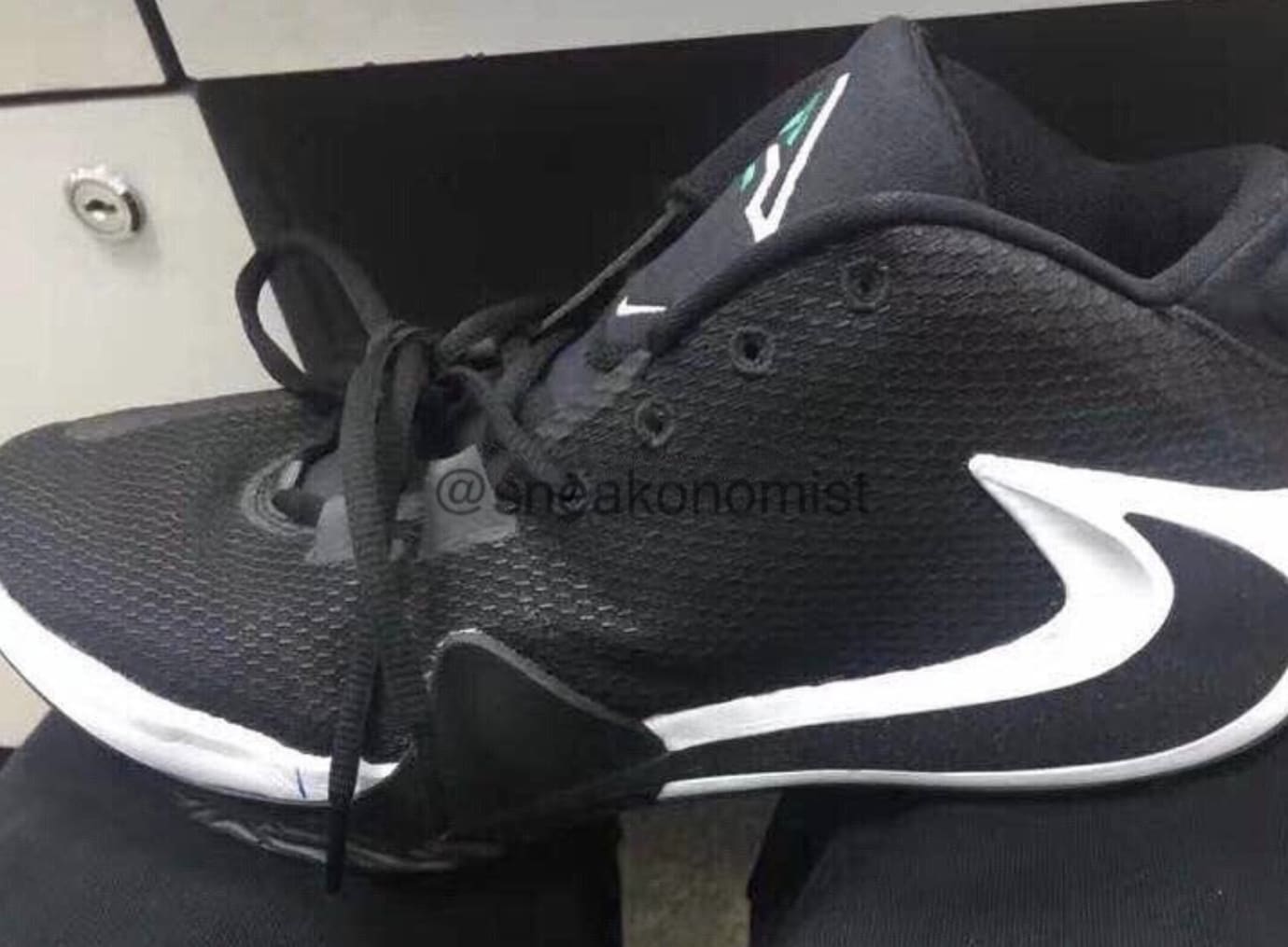 Giannis Antetokounmpo's First Nike Signature Sneaker | Sole Collector