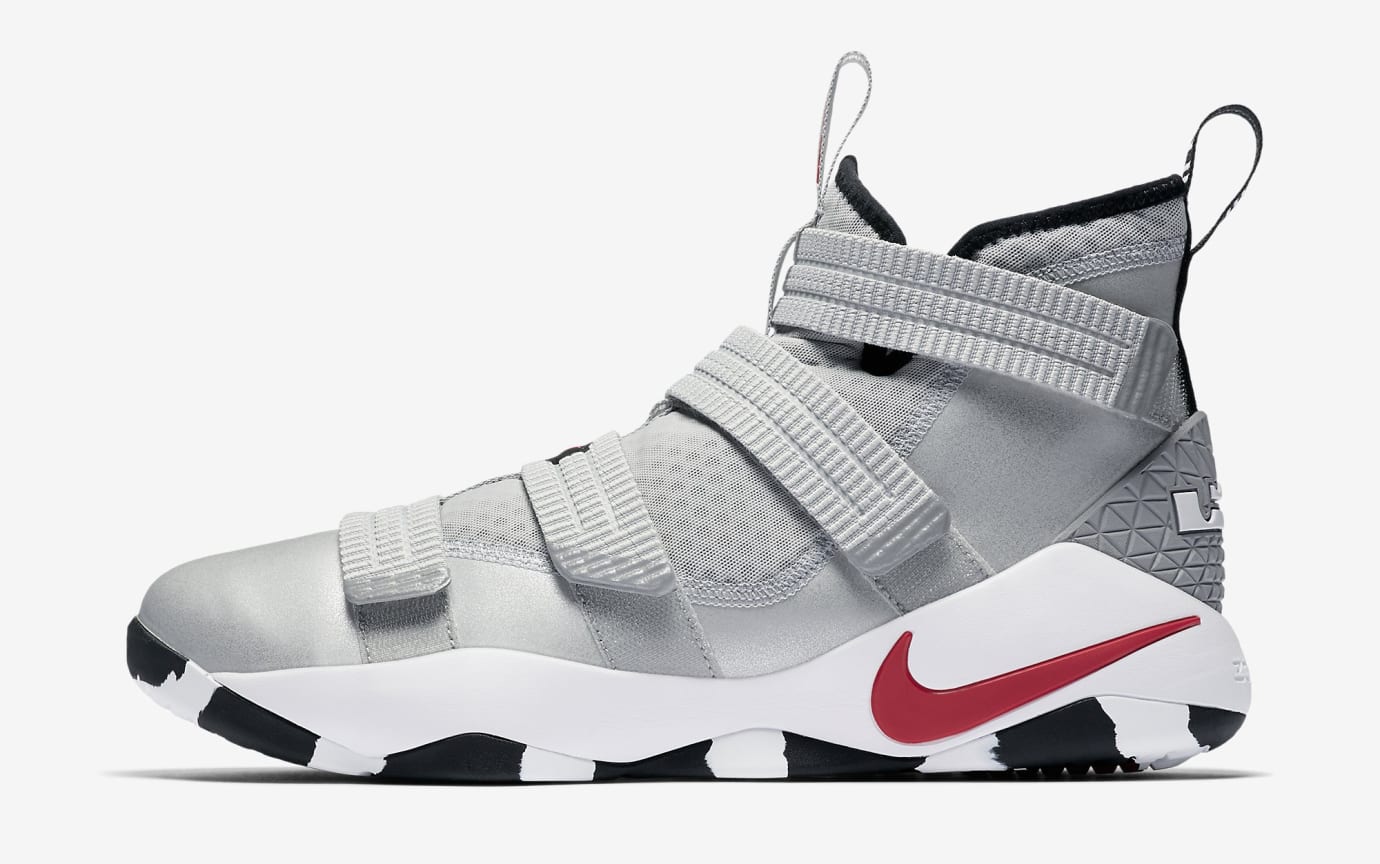 nike lebron soldier 11 silver bullet