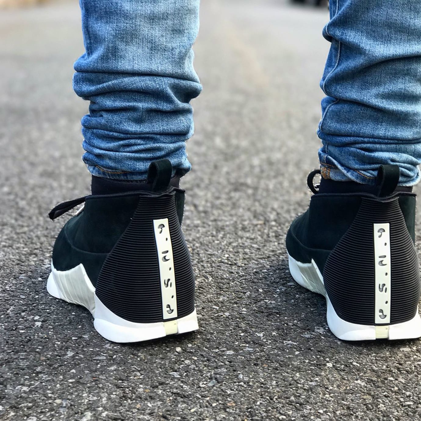 jordan 15 on foot