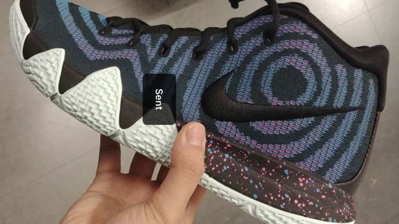 kyrie 4 black fuchsia