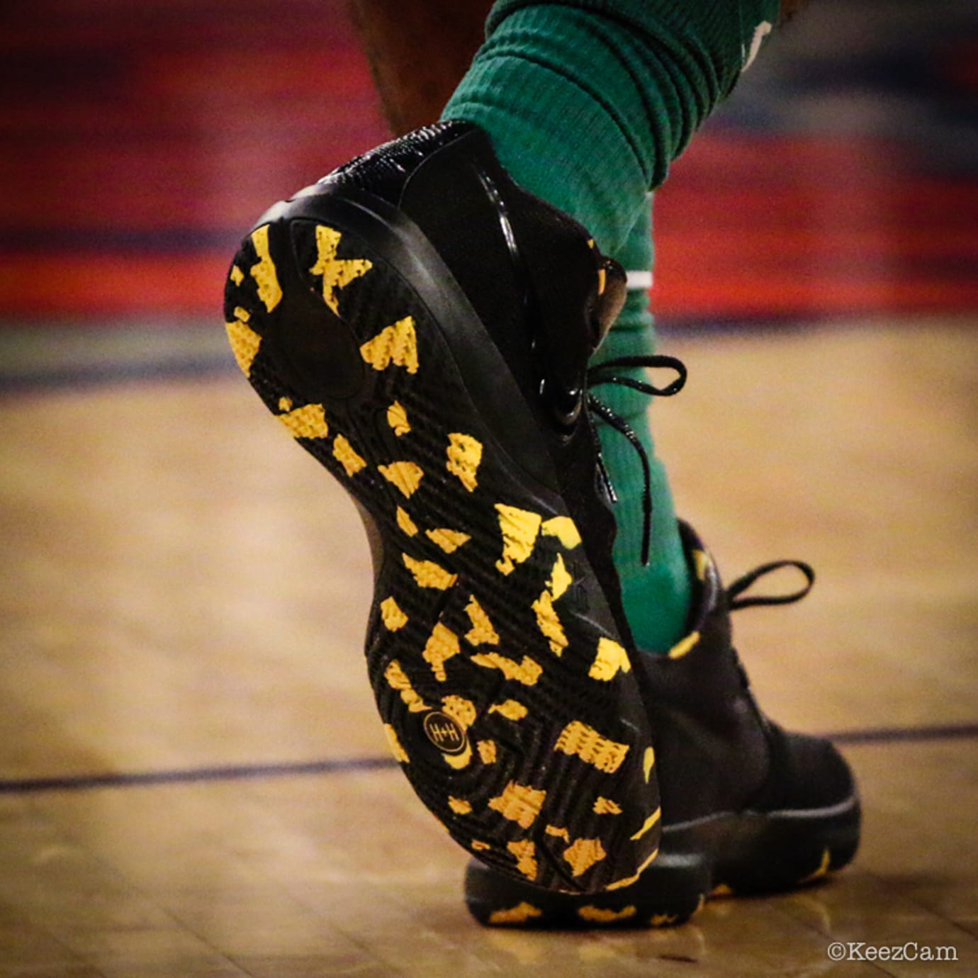 kyrie irving shoes yellow and black