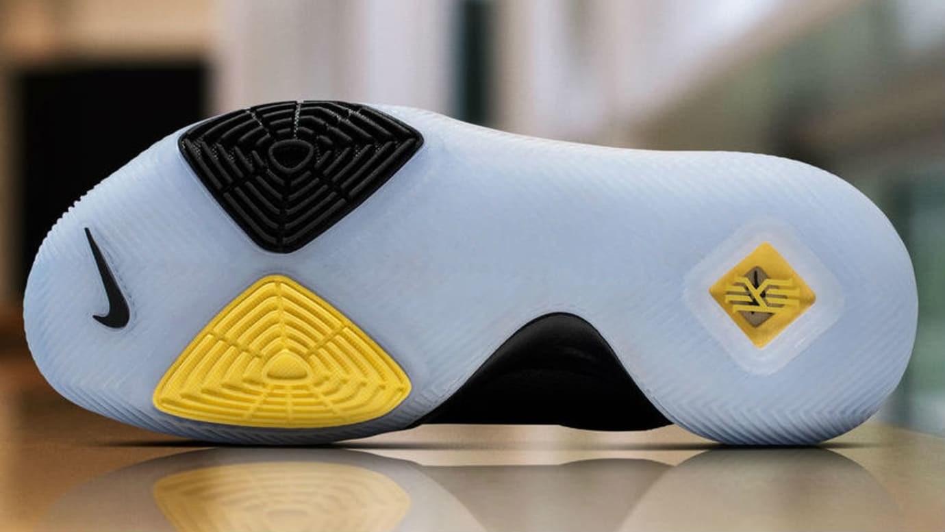 kyrie finals 3