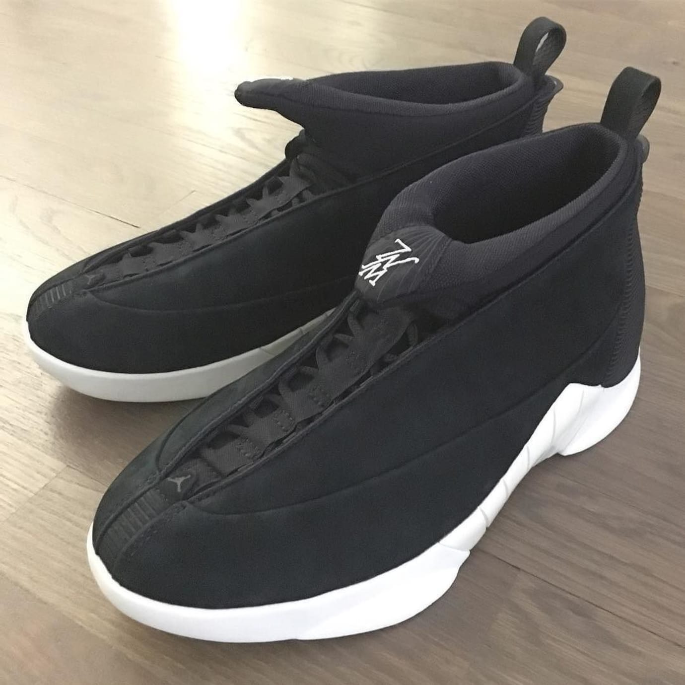 jordan 15 on foot