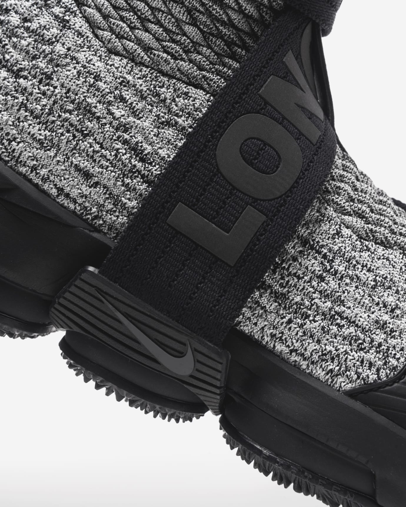 lebron 15 casual wear