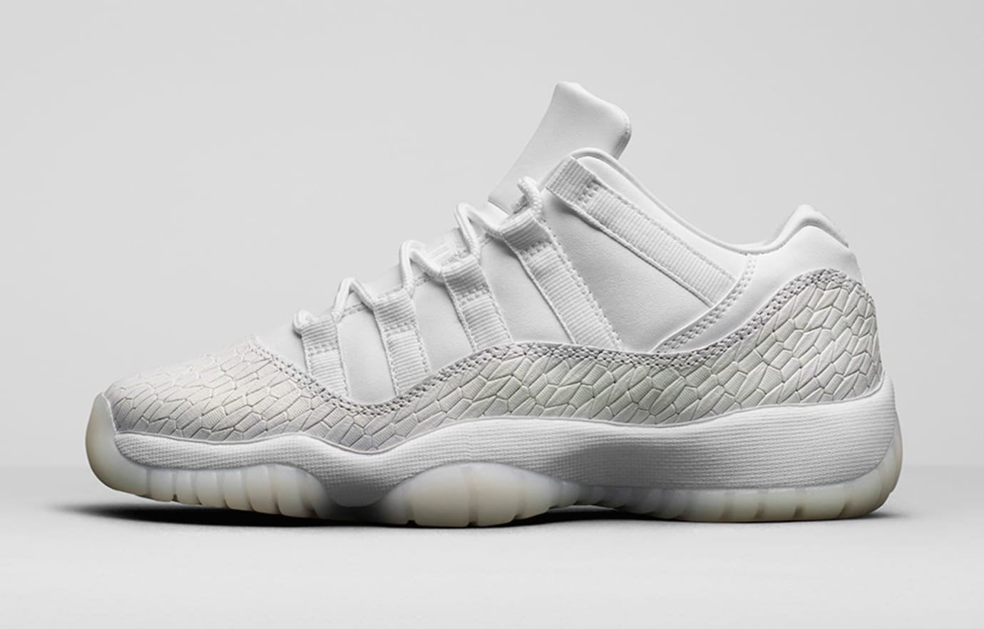 jordan 11 low heiress white