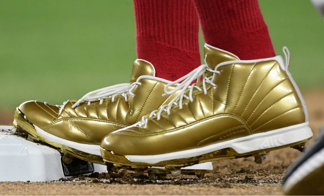 SoleCollector - #SoleWatch: Mookie Betts wearing Cool Grey Jordan 9  cleats in the ALDS.