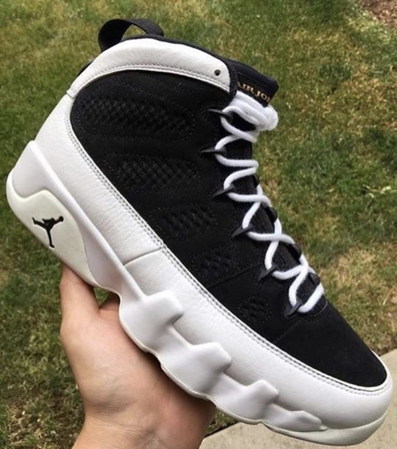 air jordan 9 retro white metallic gold