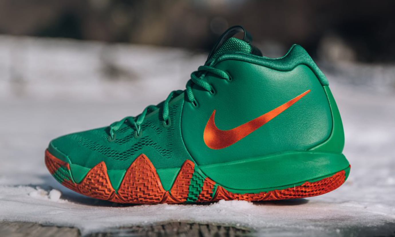 kyrie 4 house of hoops
