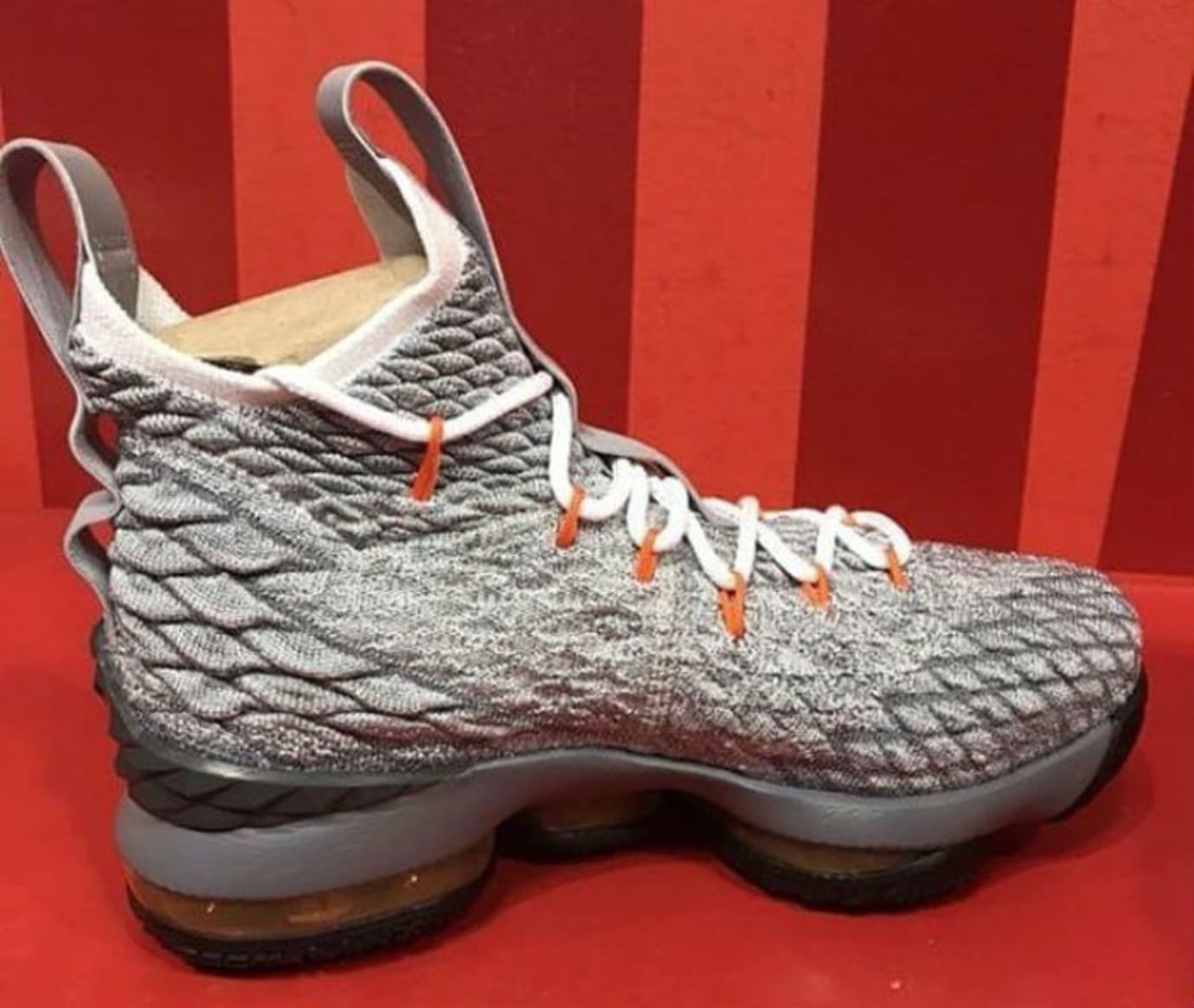 lebron 15 grey orange