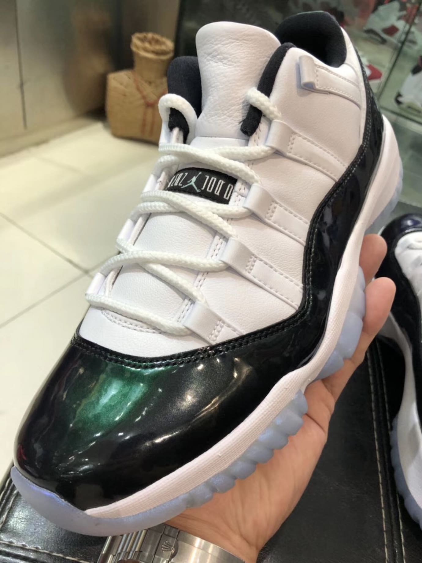 emerald 11 jordans