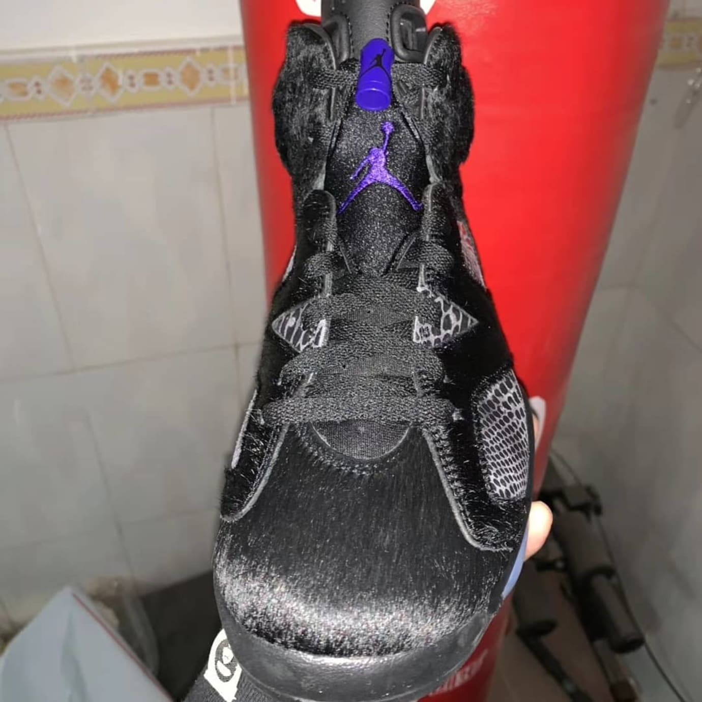 Air Jordan 6 PRM 'Cow Fur' AR2257-005 (Toe)