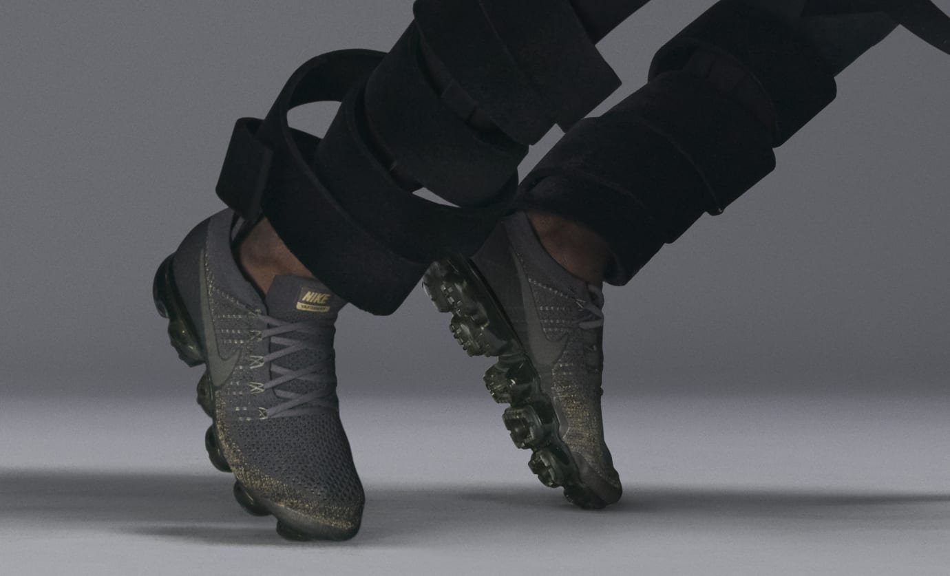 nike vapormax olive