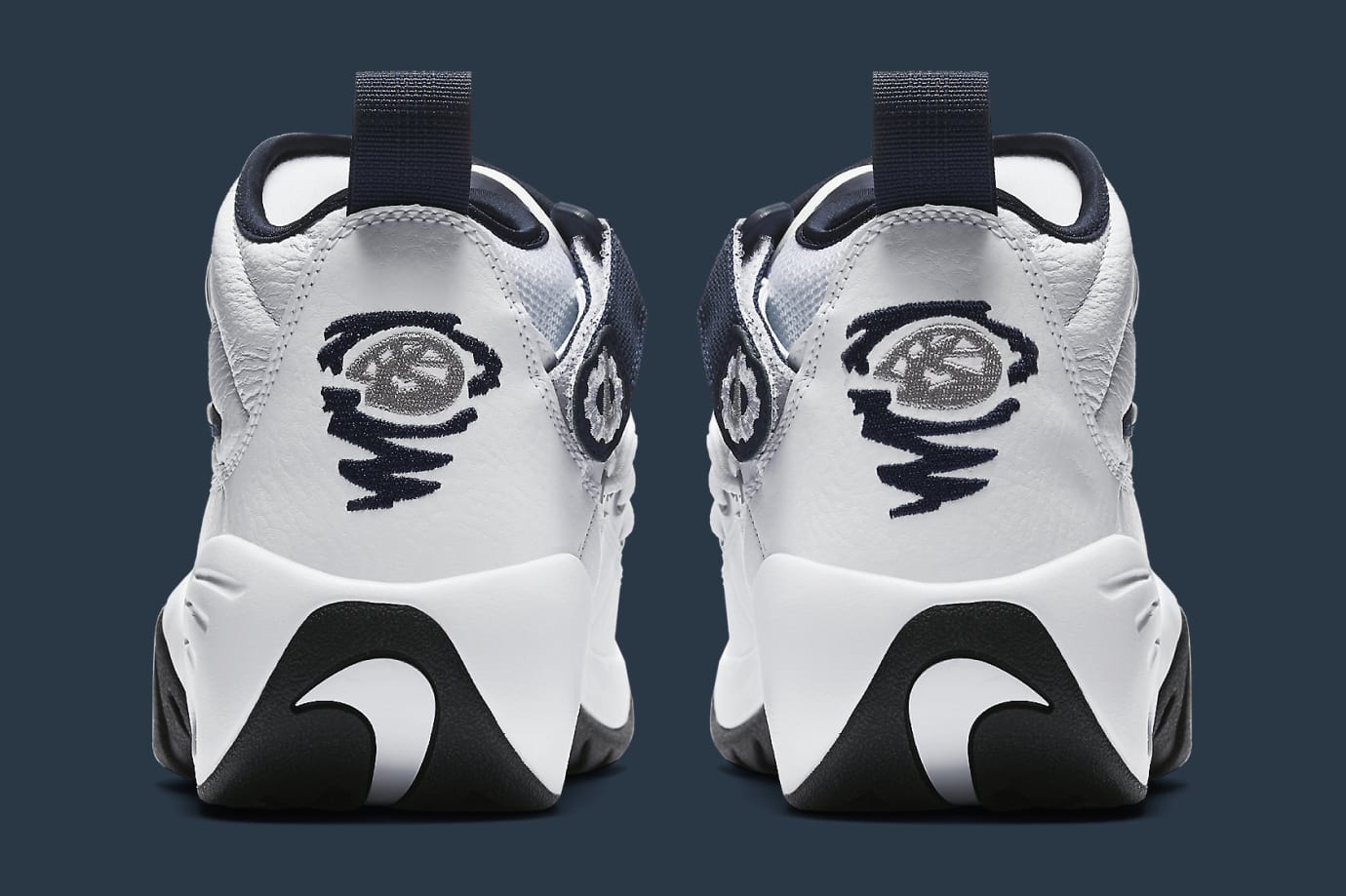 nike air shake ndestrukt white navy