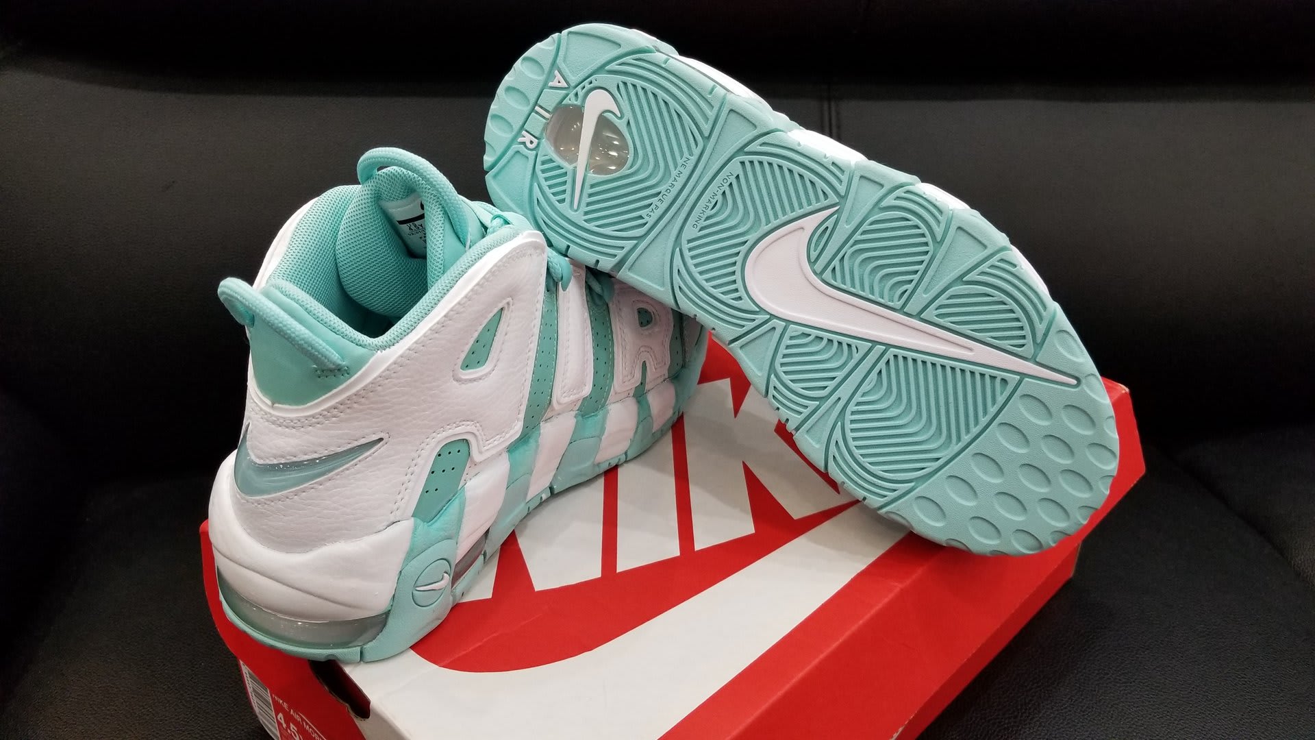 nike air more uptempo gs island green