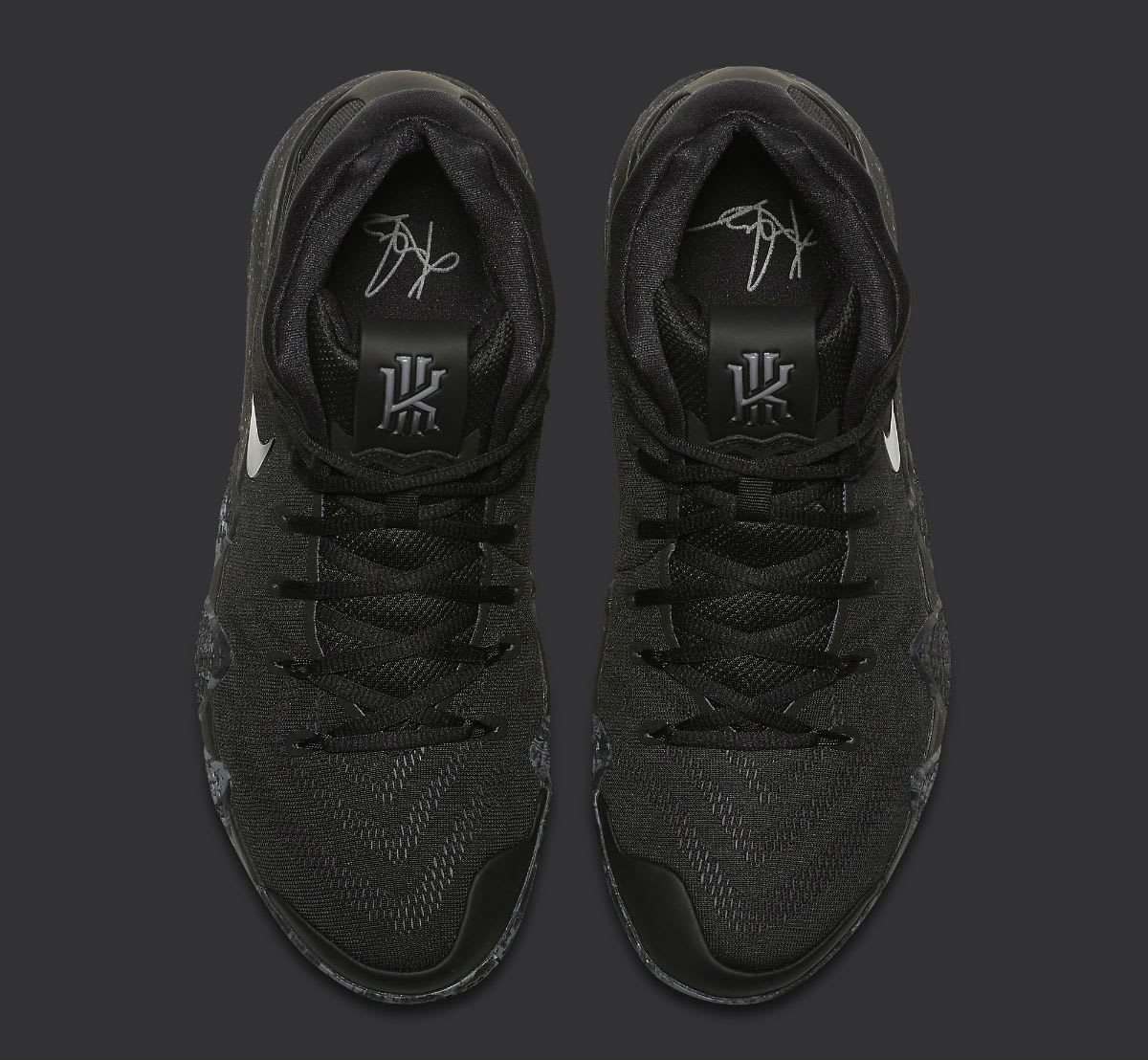 kyrie 4 triple black