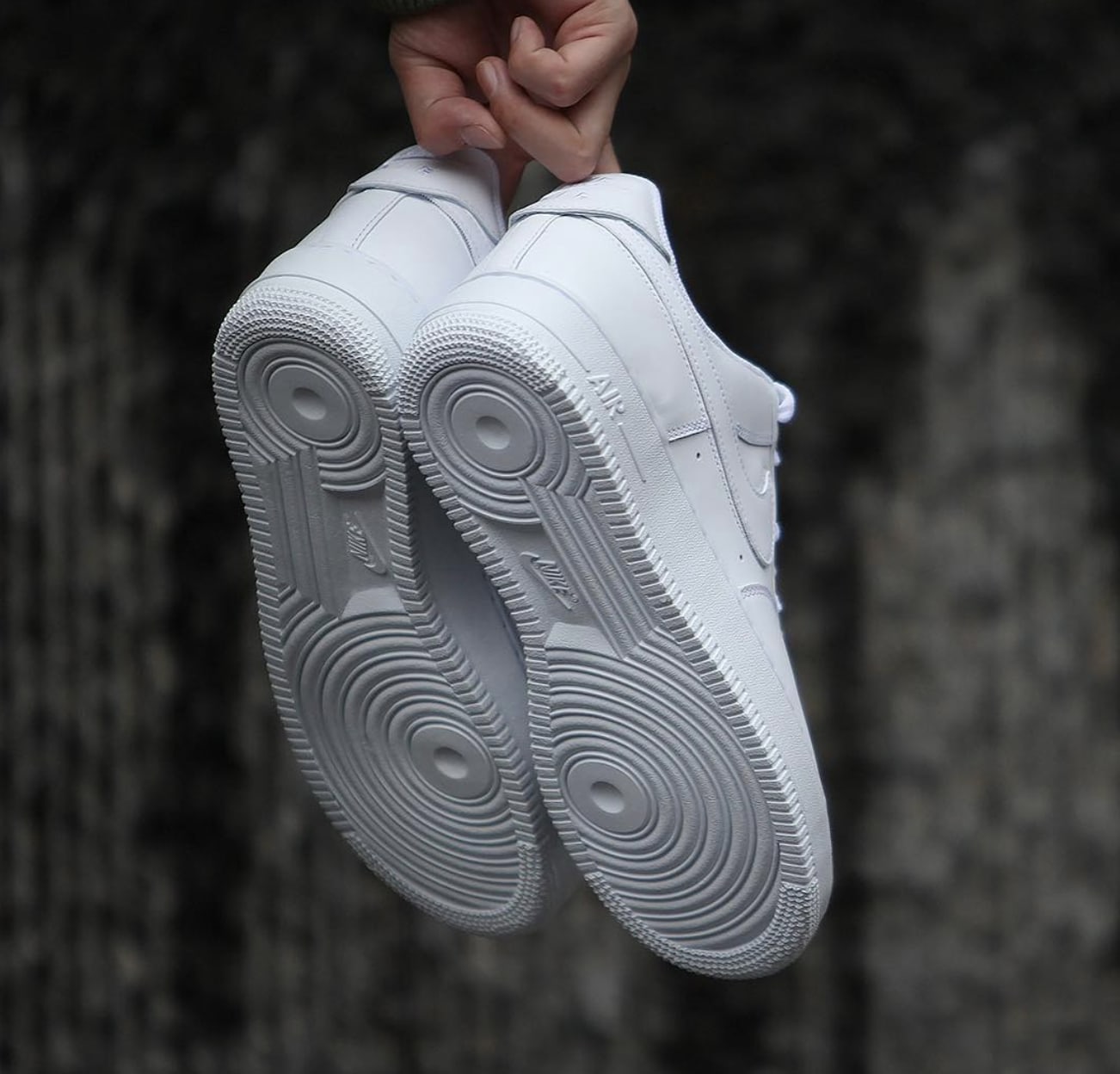 white nike air force 1 clear bottom