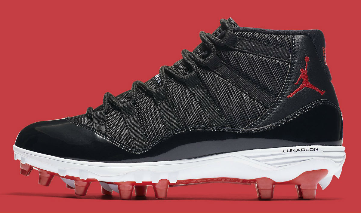 jordan 11 football cleat