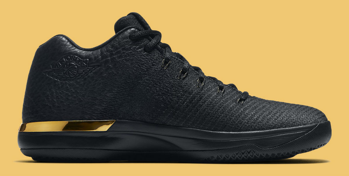 Air Jordan 31 Low Black/Gold Release Date 897564-023 | Sole Collector Air Jordan 31 Low Black/Gold Release Date Medial 897564-023