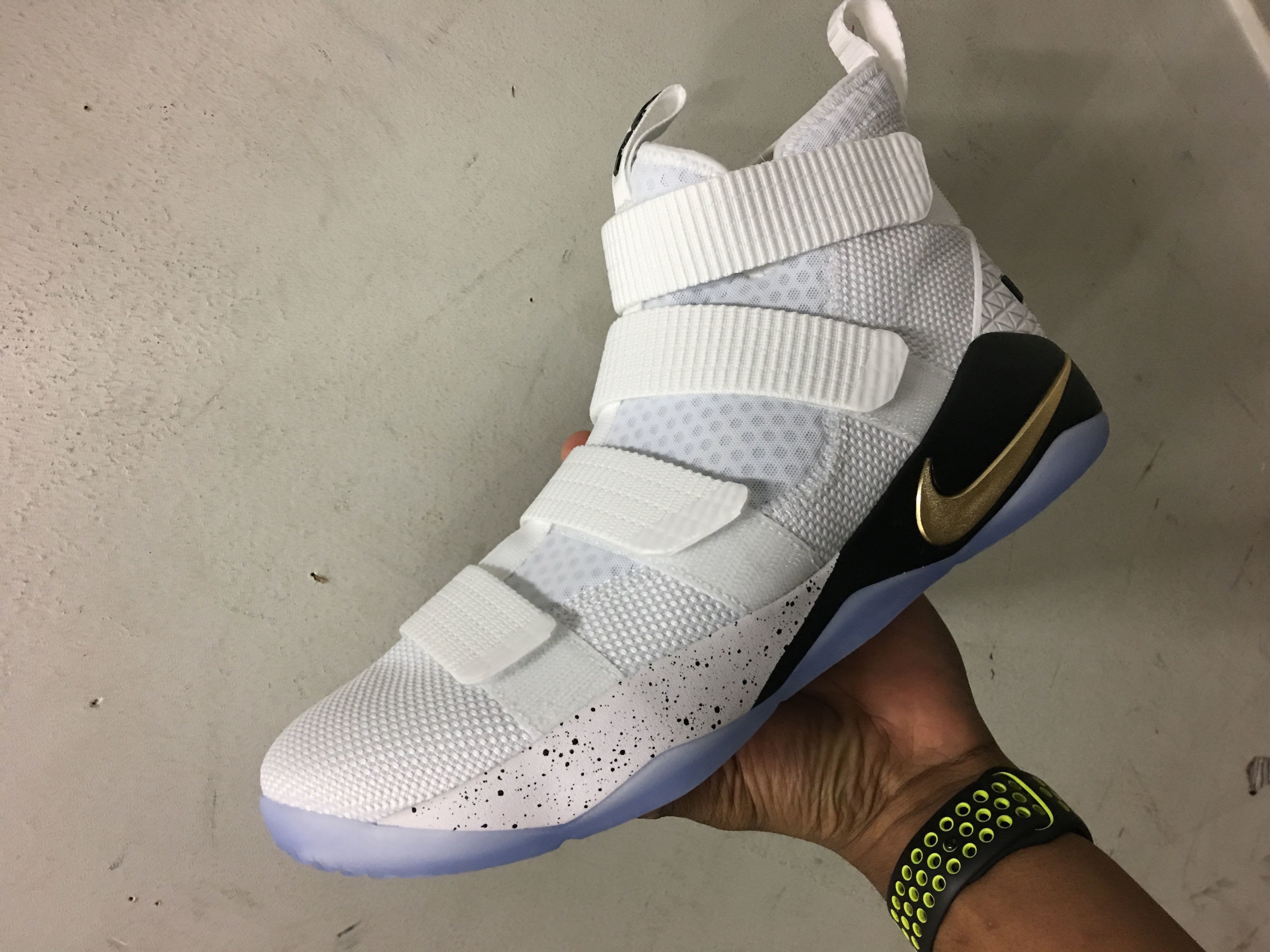 lebron james soldier 11 white