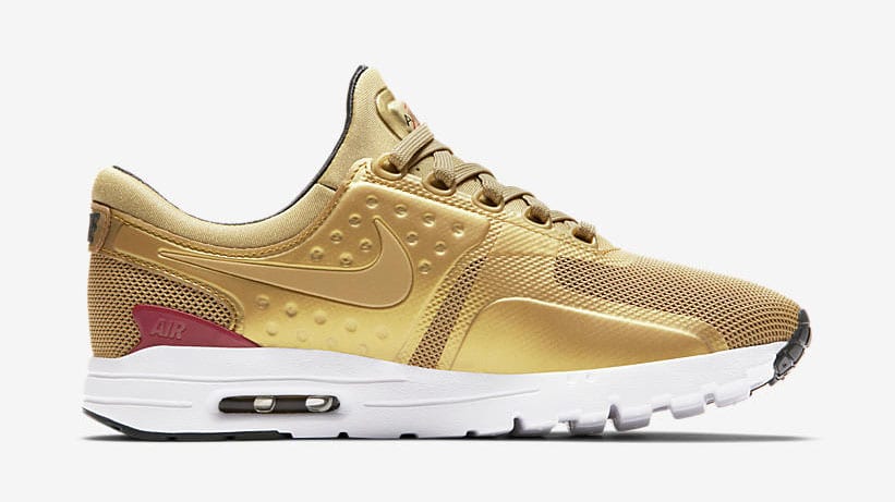 gold nike air max plus womens
