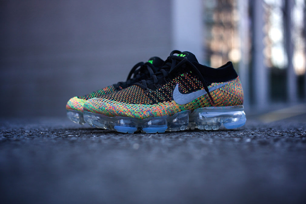 Nike VaporMax & Air Max 1 Multicolor Flyknit Air Max Day | Sole Collector