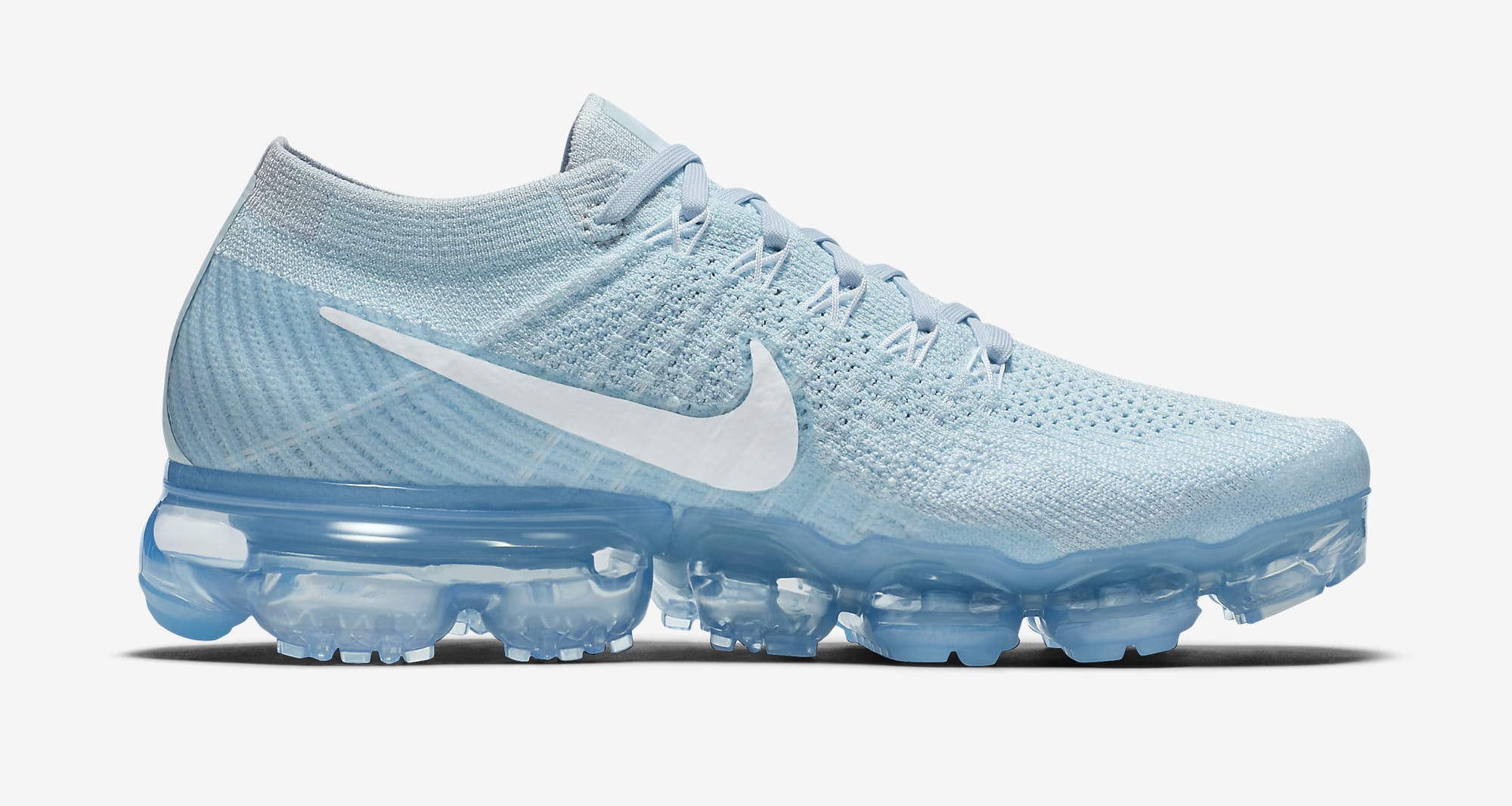 vapormax clear blue