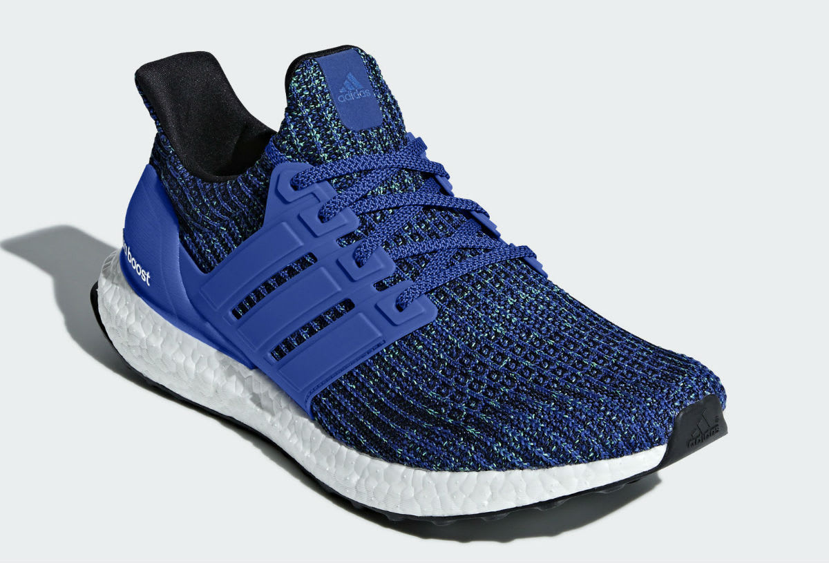 ultra boost blue sole