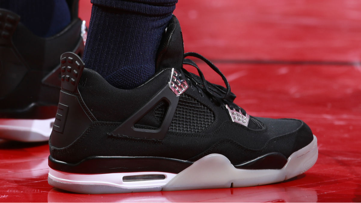 black eminem jordan 4