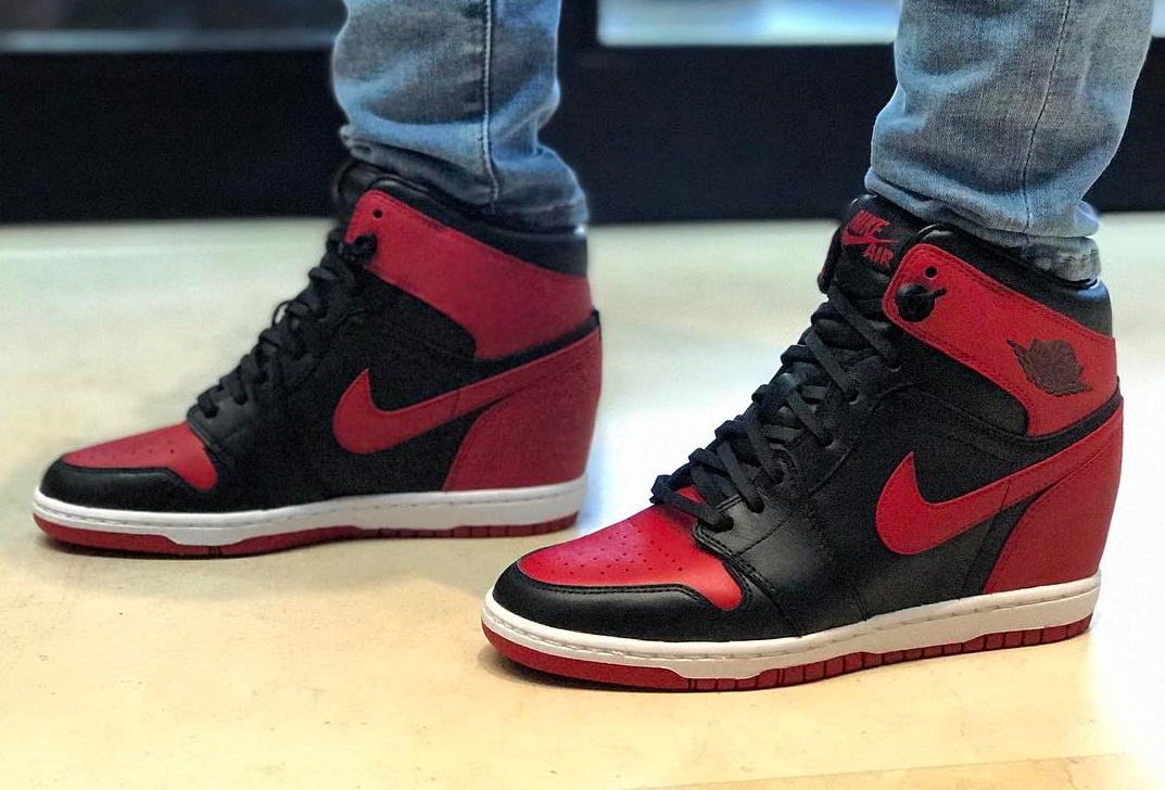 shoes that look like jordan 1