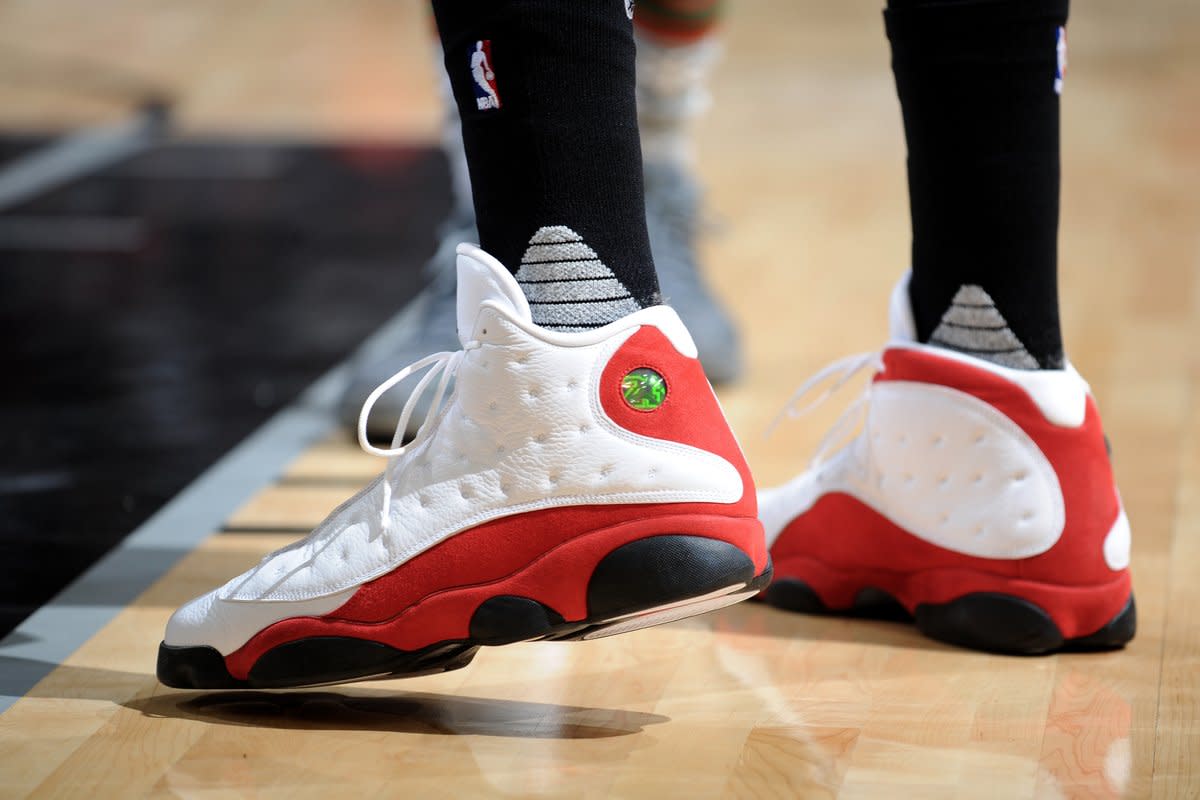 LaMarcus Aldridge Air Jordan 13 True Red - NBA Christmas Sneakers 2016 ...