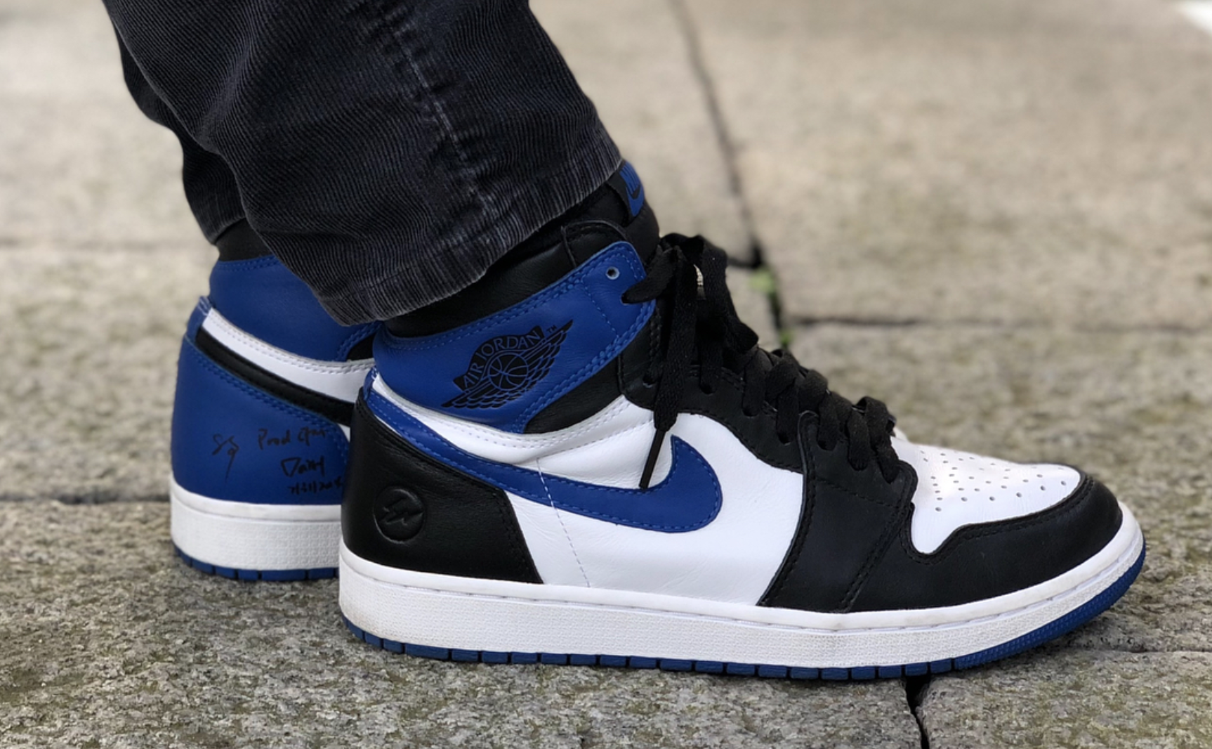 Jordan 1 Fragment Friends And Family Cheap Online