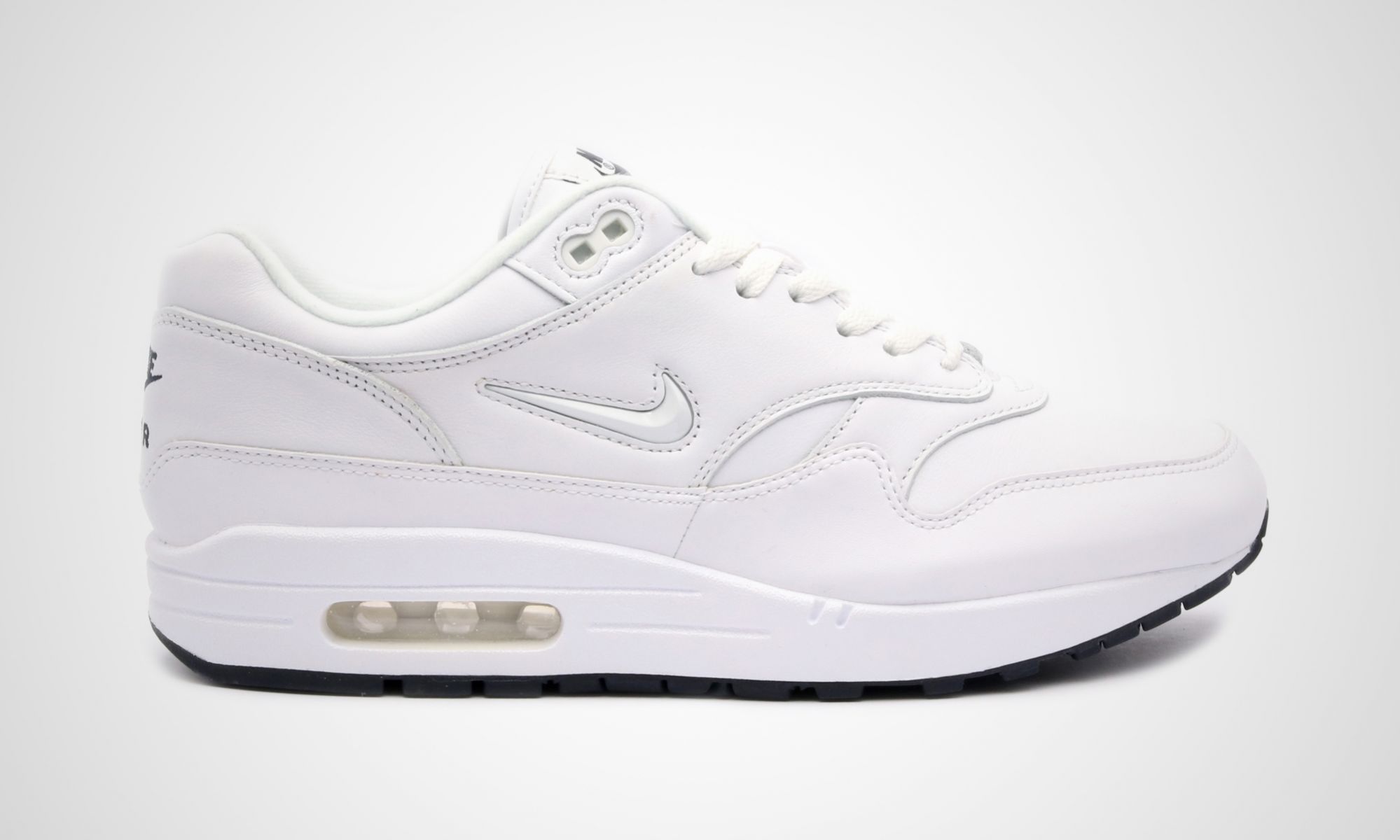 air max one white