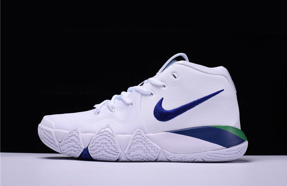 Giày Nike - như sâu thẳm sắc xanh của đại dương cùng với Kyrie 4