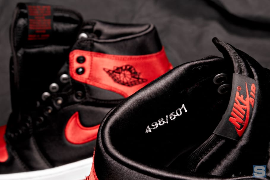 air jordan 1 banned satin