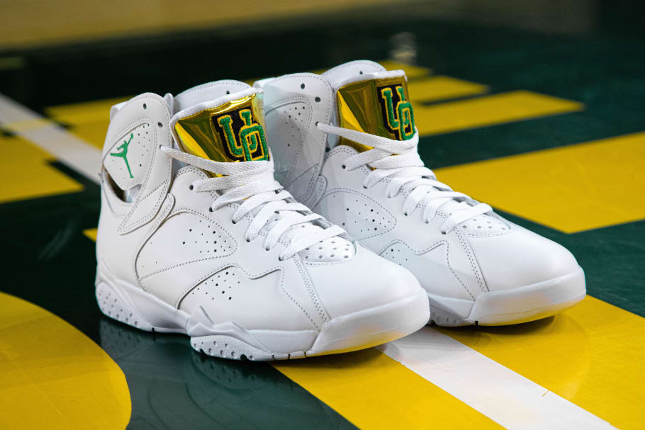 Jordan 7 Ducks Women's Basketball March Madness | Sole Collector