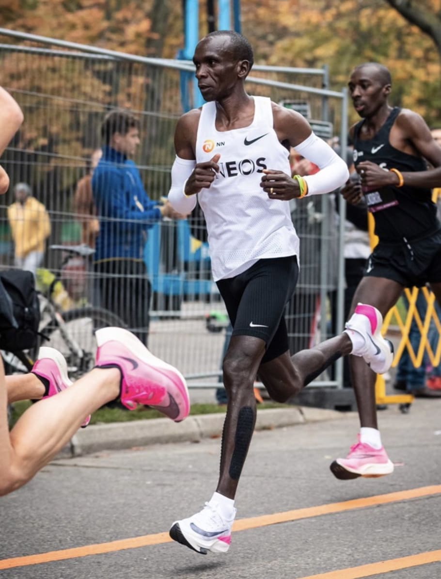 what trainers does kipchoge wear