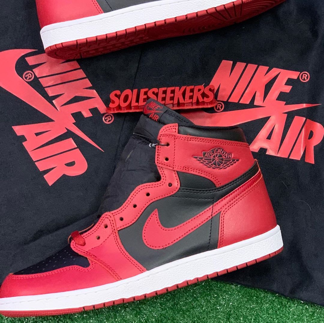 air jordan 1 varsity red release date